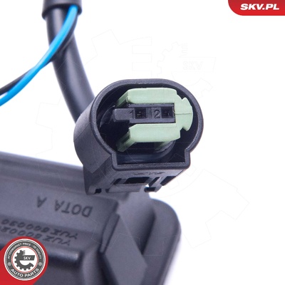 LAND ROVER FREELANDER TAILGATE BUTTON | OEM LR020997